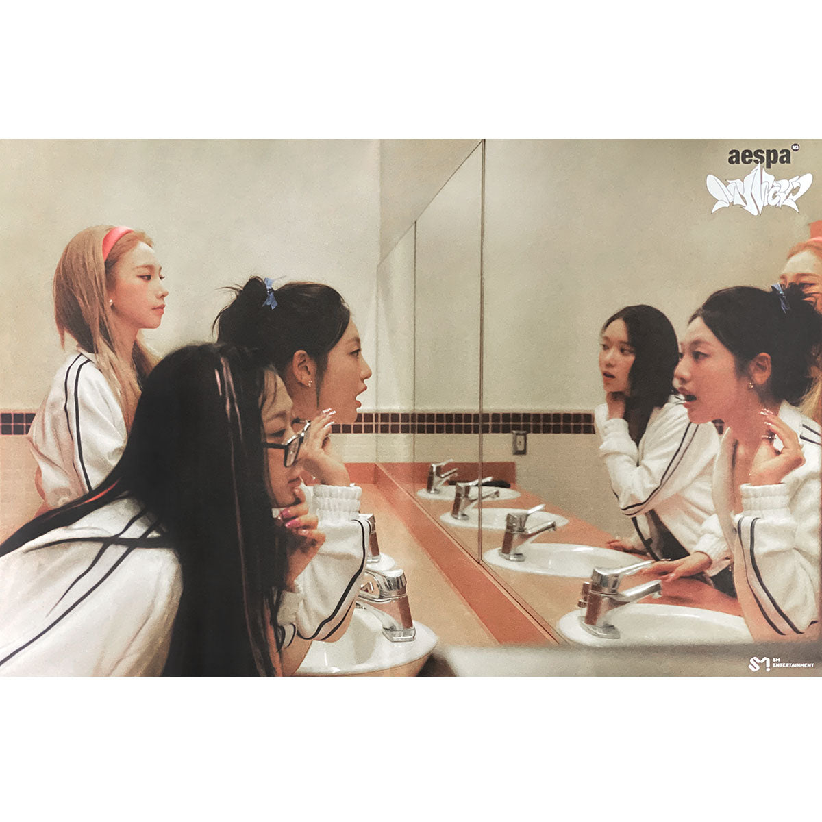 에스파 | AESPA | 3RD MINI ALBUM [ MY WORLD ] | (SPICY VER. A