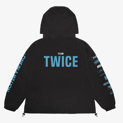 TWICE < THIS IS FOR > WORLD TOUR IN JAPAN MUFG STADIUM OFFICIAL MD [ WINDBREAKER] L SIZE