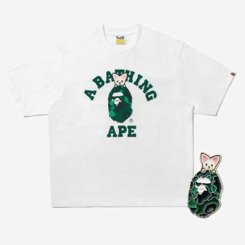 BAPE X Stray Kids [ FoxI.Ny COLLEGE TEE M (I.N) + METAL PINS (GREEN) ]
