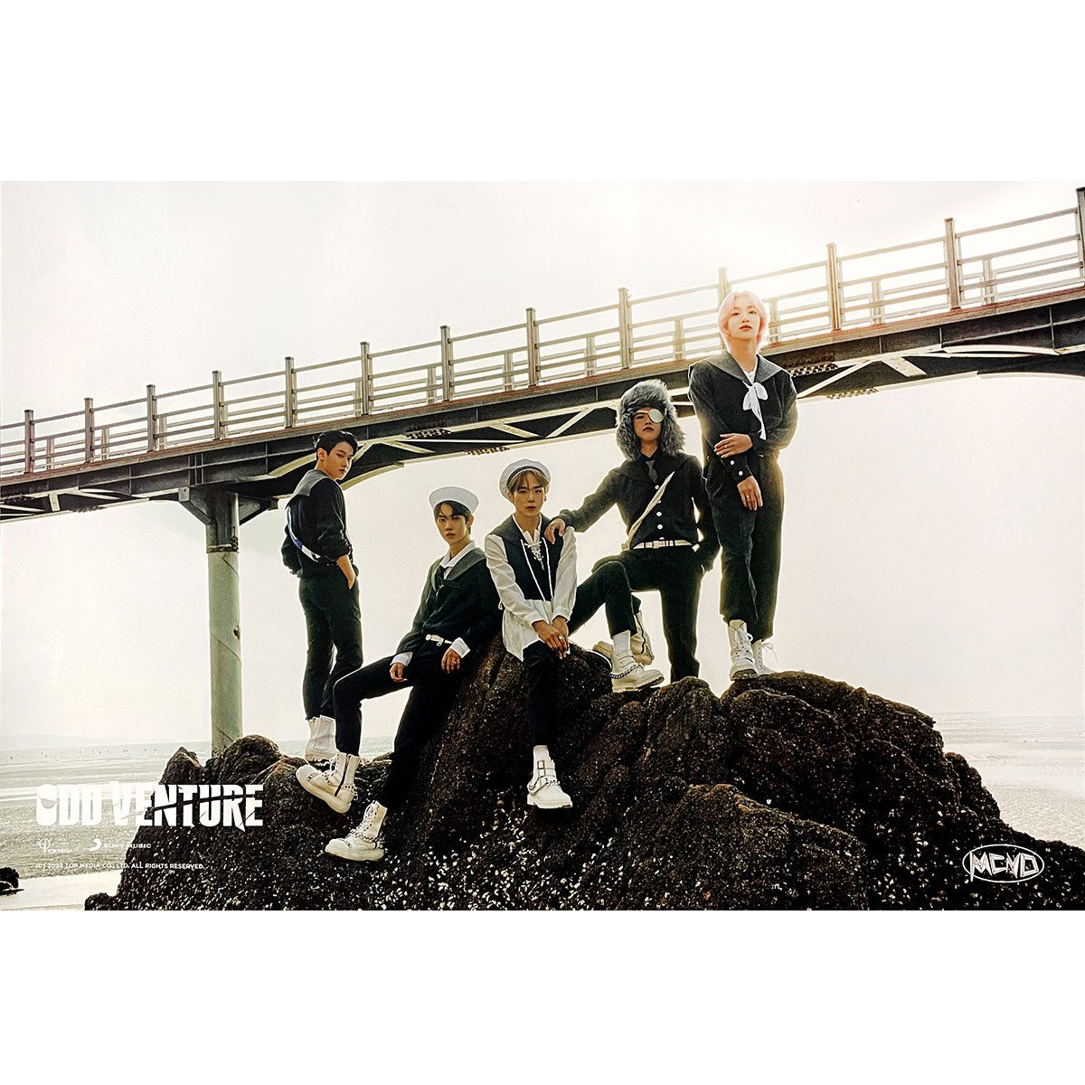 MCND | 5TH MINI ALBUM [ ODD-VENTURE ] | (PHOTOBOOK VER. B) POSTER ONLY