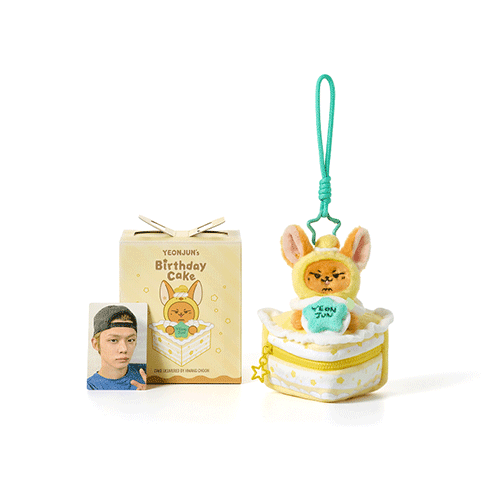 YEONJUN ( TXT ) HWANG CHOON CAKE POUCH