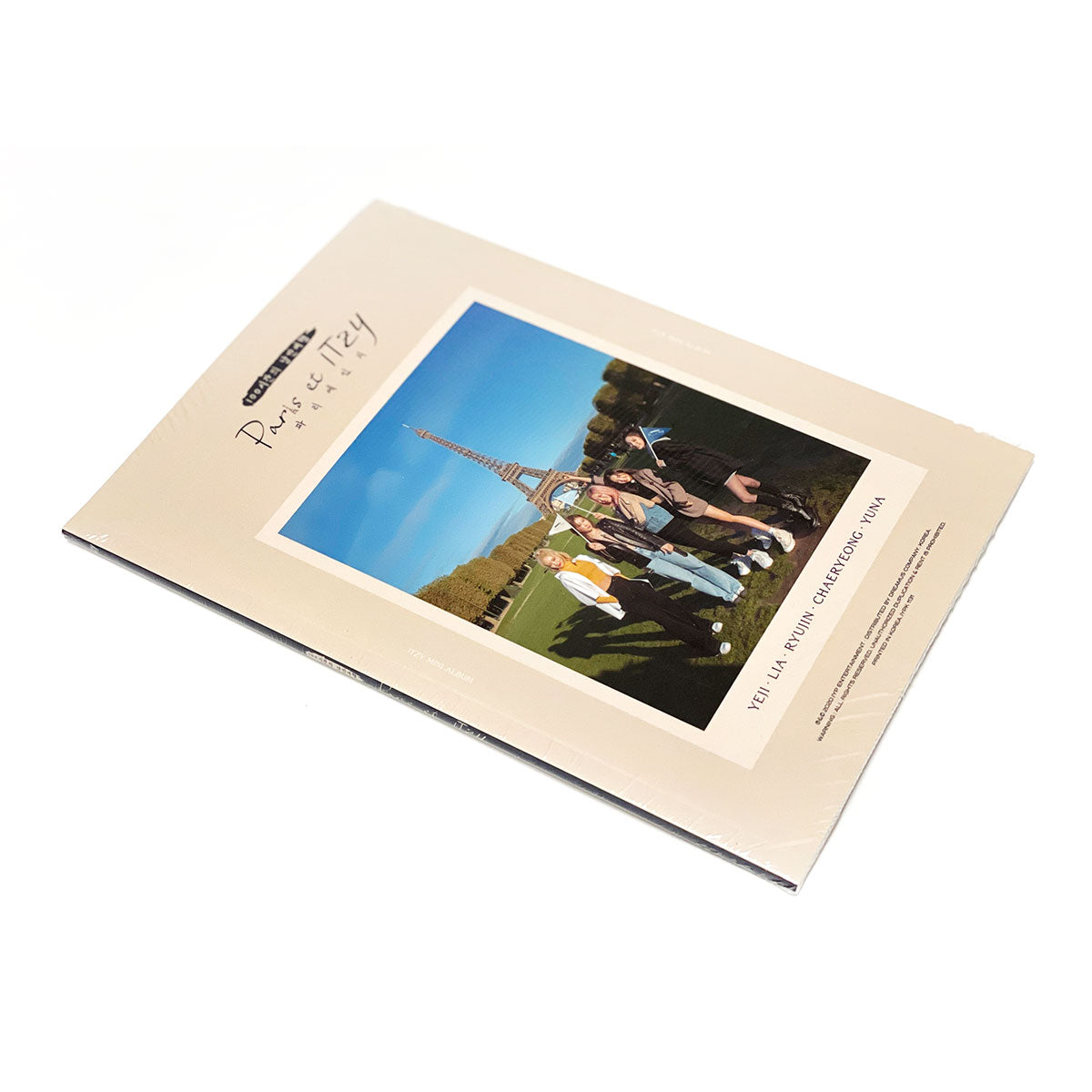 있지 | ITZY [ IT'Z ME ] PARIS ET ITZY PHOTO ESSAY & POSTCARD SET