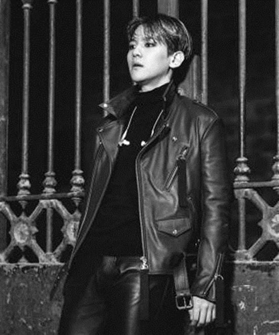 MUSIC PLAZA Poster EXO | 엑소 | 백현 | BAEKHYUN EXODUS 24" X 35.5"