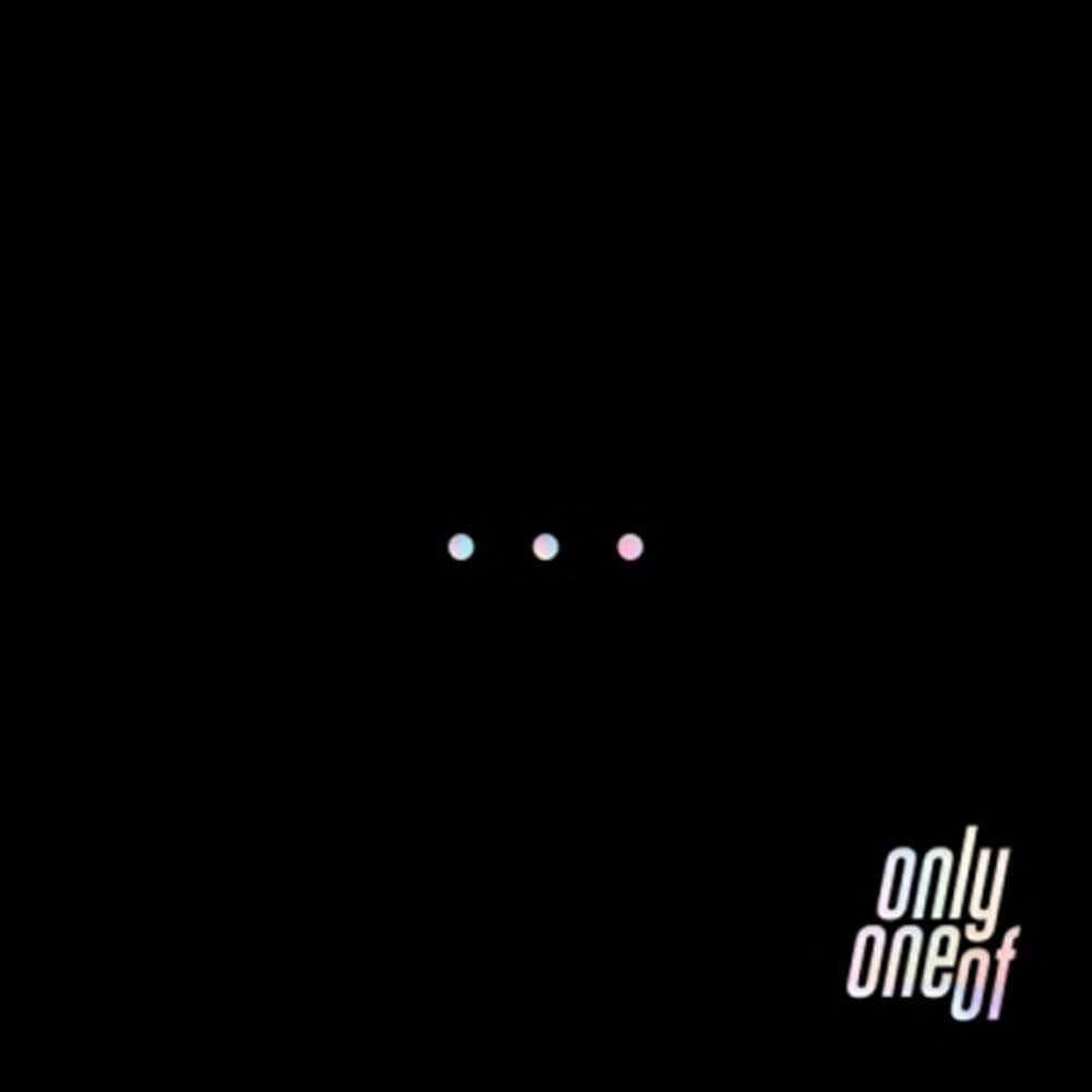 온리원오브 | ONLYONEOF 1ST MINI ALBUM [ DOT POINT JUMP ] - Music Plaza
