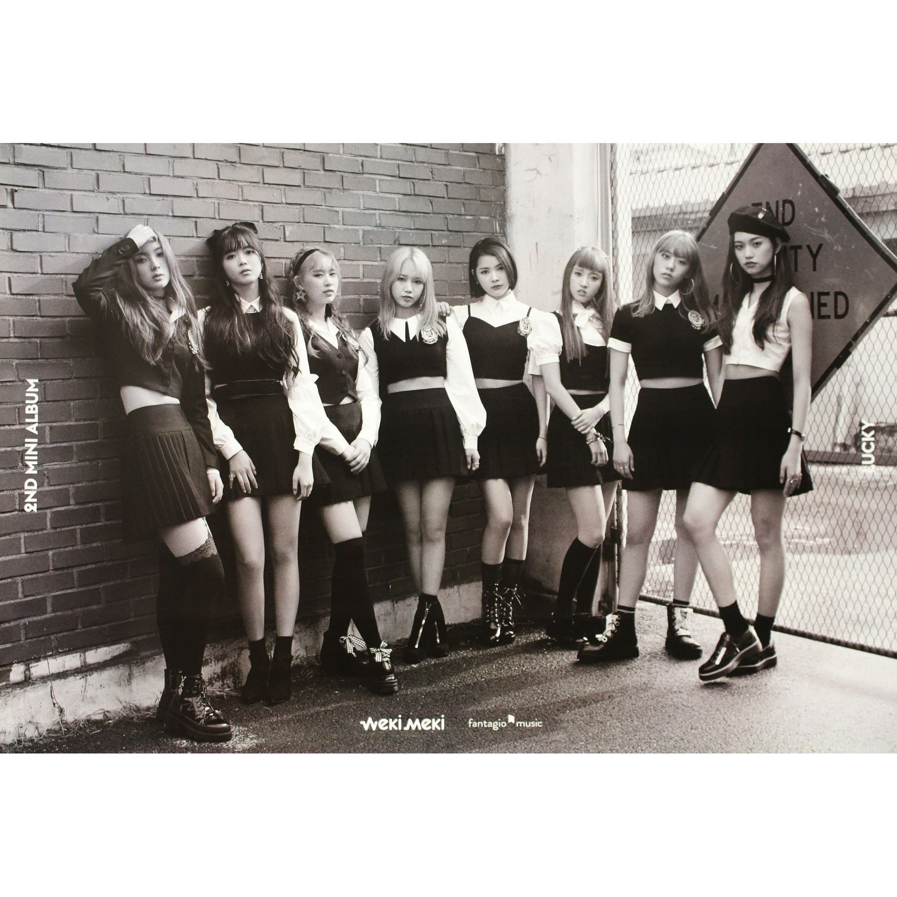 Music Plaza Poster Weki Meki 2nd Mini Album POSTER