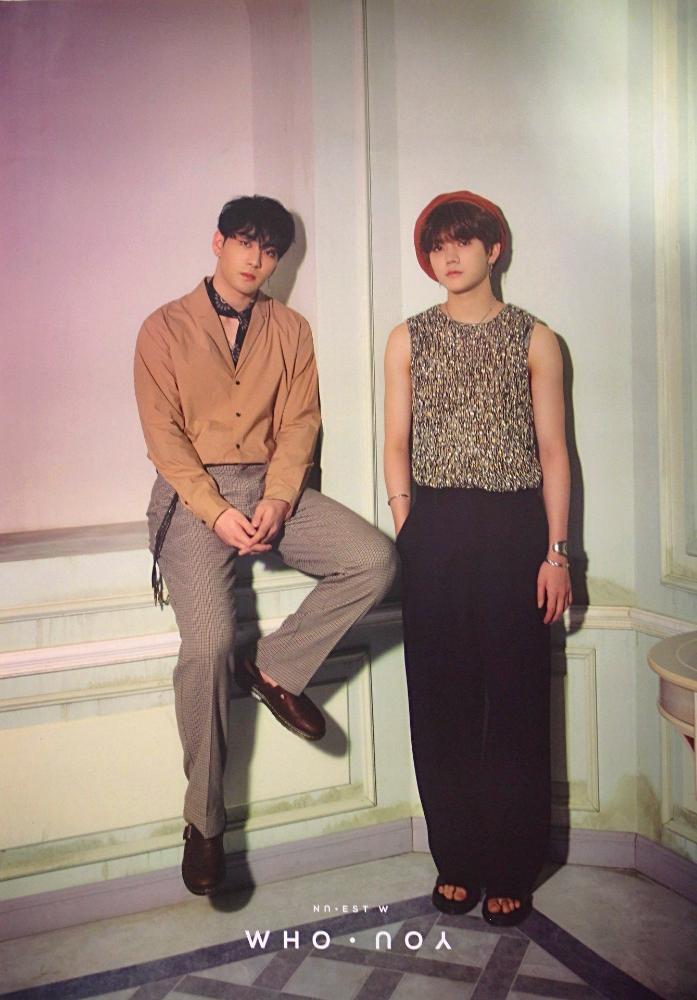 MUSIC PLAZA Poster Nu'est "WHO YOU" Album B Type - POSTER