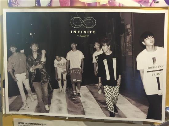 MUSIC PLAZA Poster 인피니트 | INFINITE<br/>REALITY [ A ] VERSION<br/>21" X 31"