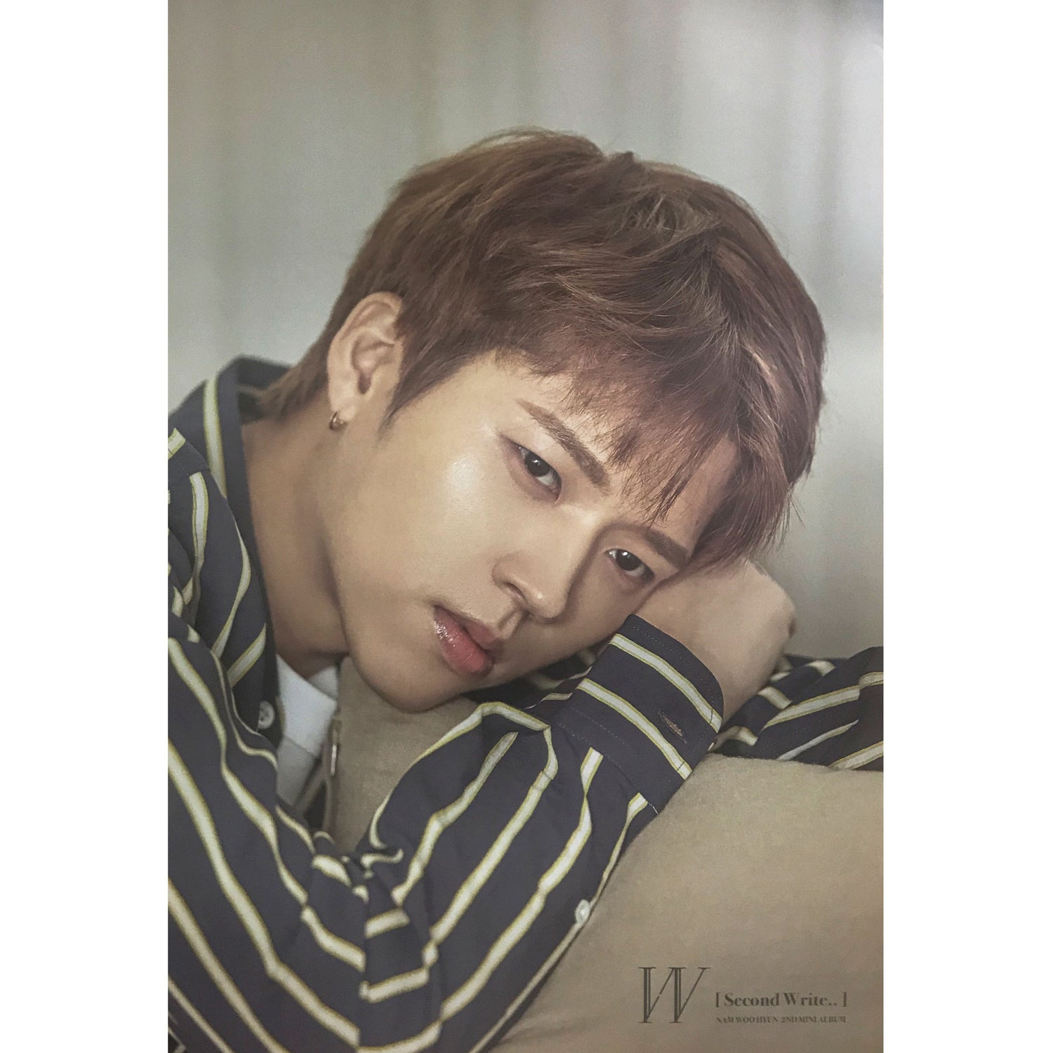 남우현 | NAM WOOHYUN | 2ND MINI ALBUM [ SECOND WRITE.. ] | (B VER.) POSTER ONLY