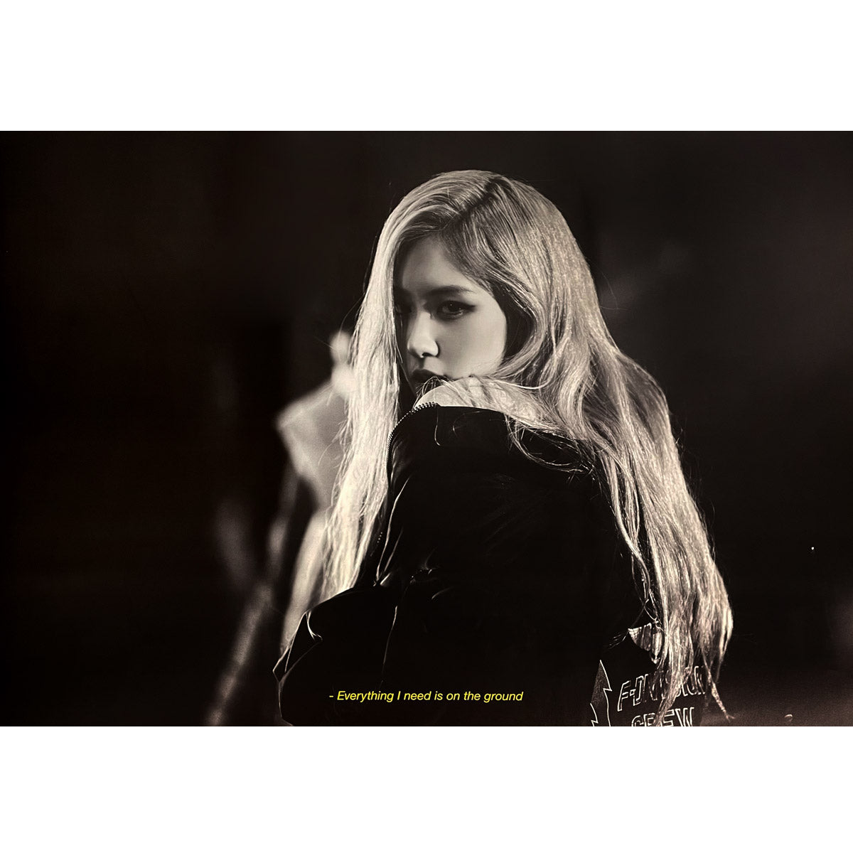 로제 | ROSE | 1ST SINGLE ALBUM [-R-] | (D VER., DOUBLE-SIDED) POSTER ONLY