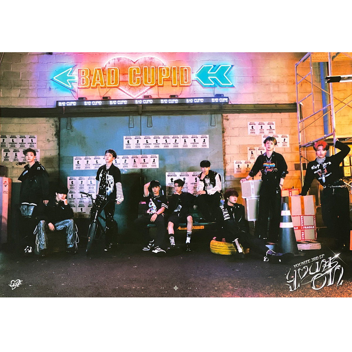 유나이트 | YOUNITE | 3RD EP ALBUM [ YOUNI-ON ] | (BLACK ON VER. B) POSTER ONLY