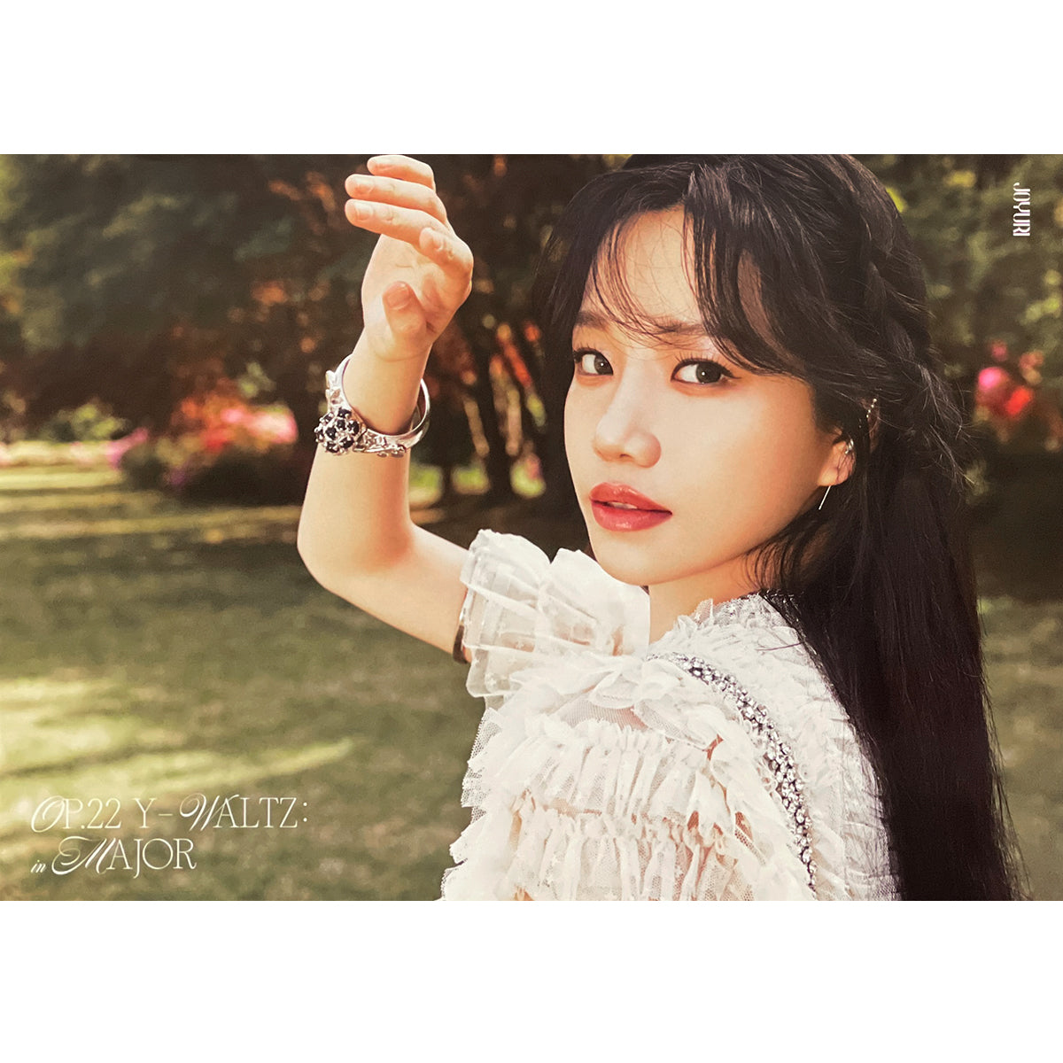 조유리 | JO YURI | 1ST MINI ALBUM [ OP.22 Y-WALTZ : IN MAJOR ] | (ANDANTE VER. B) POSTER ONLY