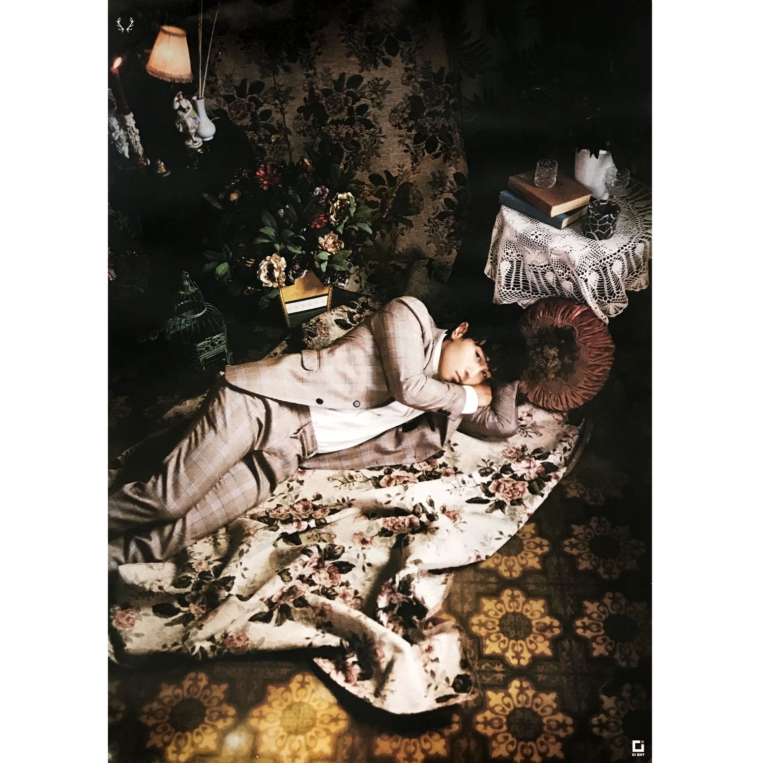 KIM DONG WAN | MINI ALBUM [TRACE OF EMOTION] | (GLOOMY VER.) POSTER ONLY