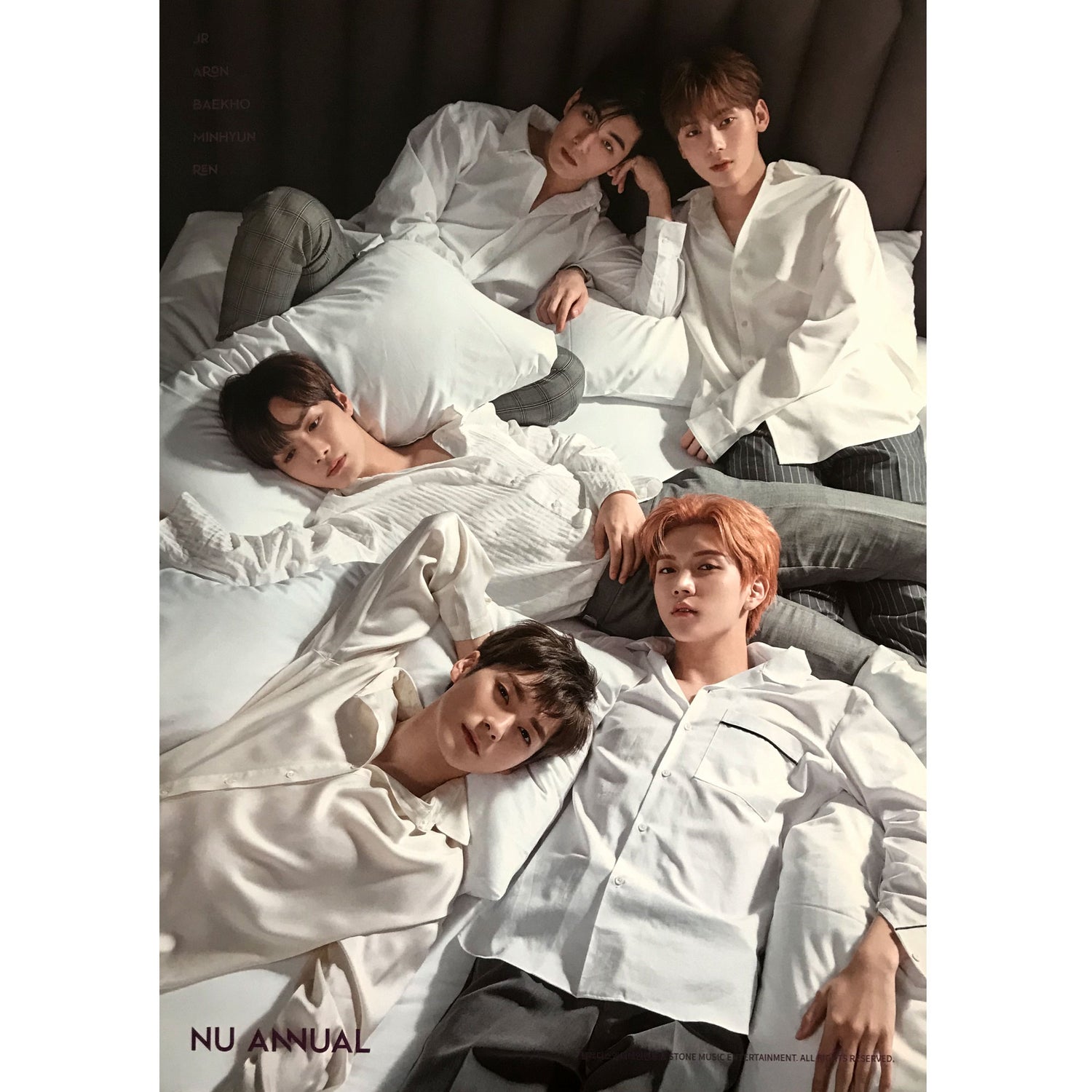 뉴이스트 | NU'EST | AR PHOTOBOOK [ NU ANNUAL ] | (A VER.) POSTER ONLY