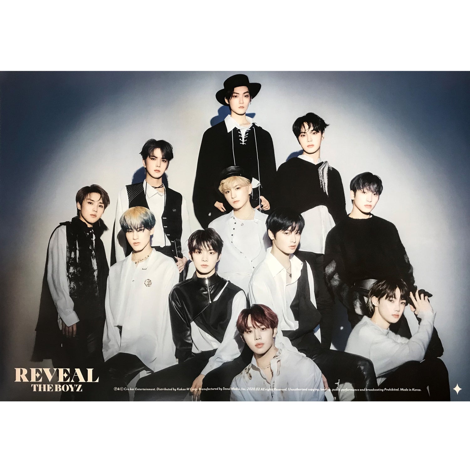 더보이즈 | THE BOYZ | 1ST ALBUM [ REVEAL ] | (MOON VER.) POSTER ONLY