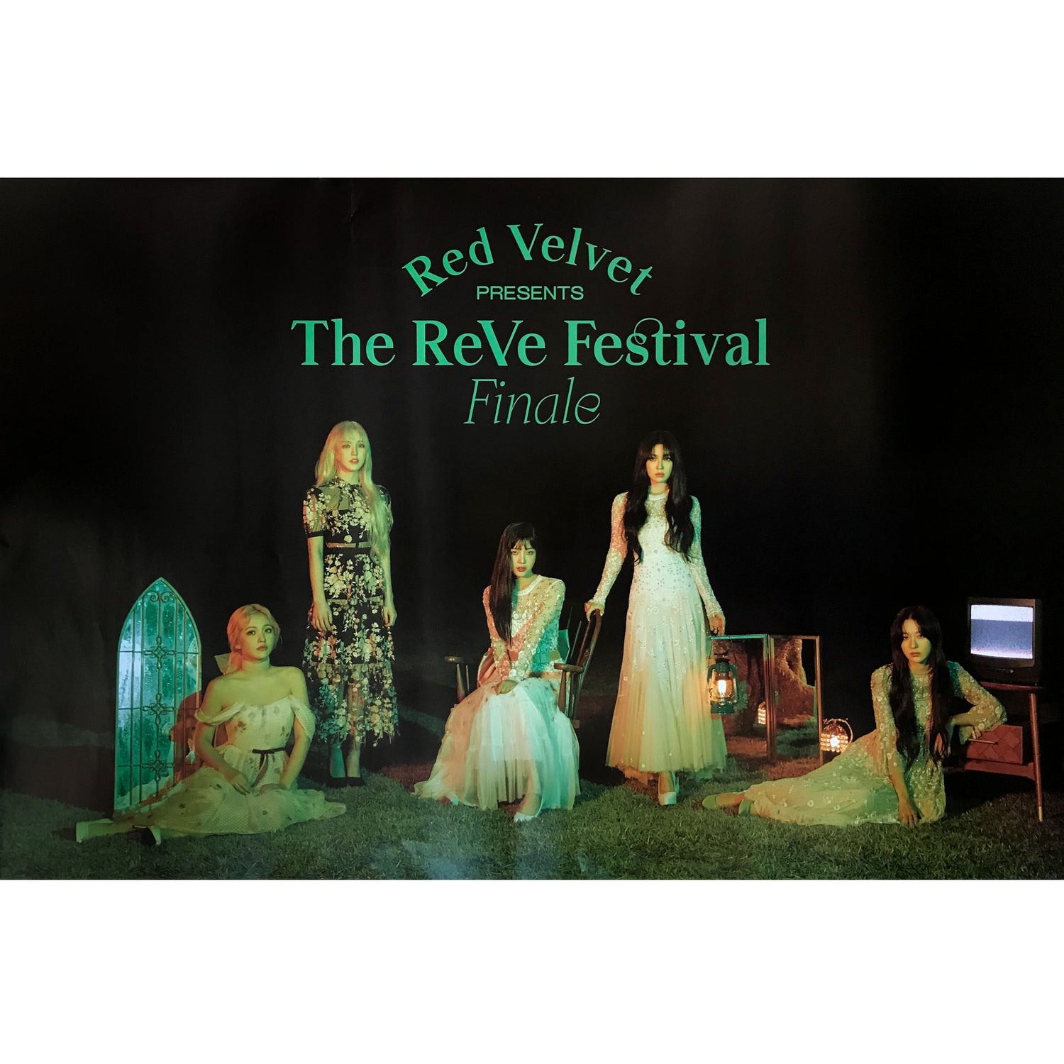 레드벨벳 | RED VELVET | 1ST COMPILATION ALBUM [ THE REVE FESTIVAL: FINALE ] | (GROUP VER.) POSTER ONLY