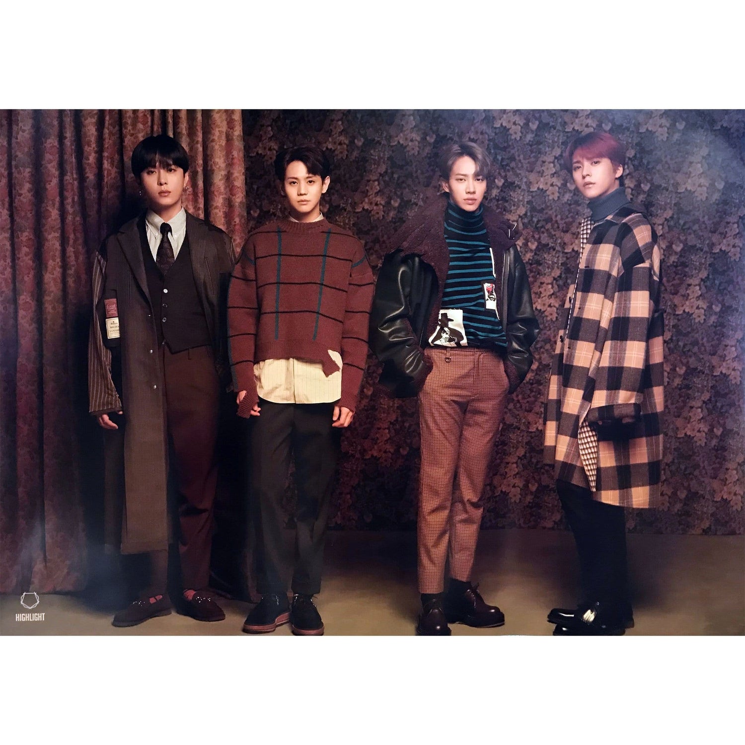 MUSIC PLAZA Poster C. ver 하이라이트 | HIGHLIGHT | special album - OUTRO | POSTER