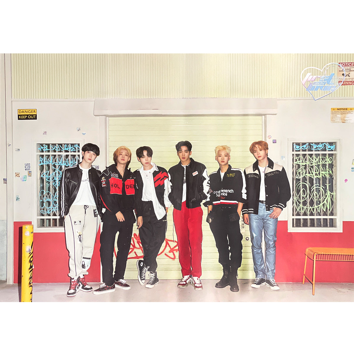 위아이 | WEI | 4TH MINI ALBUM [ LOVE PT.1 : FIRST LOVE ] | (START OF LOVE VER.) POSTER ONLY