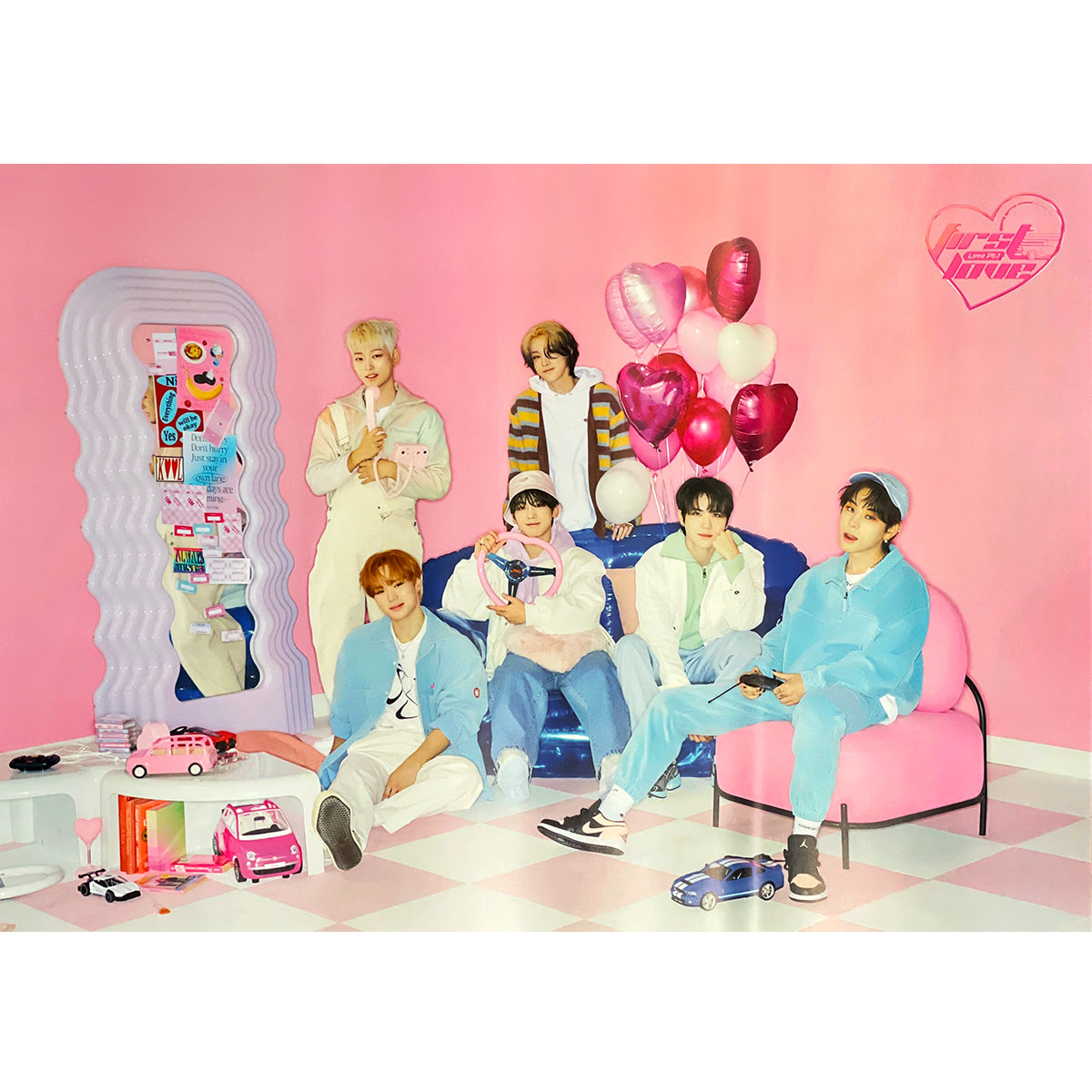 위아이 | WEI | 4TH MINI ALBUM [ LOVE PT.1 : FIRST LOVE ] | (FALLING IN LOVE VER.) POSTER ONLY