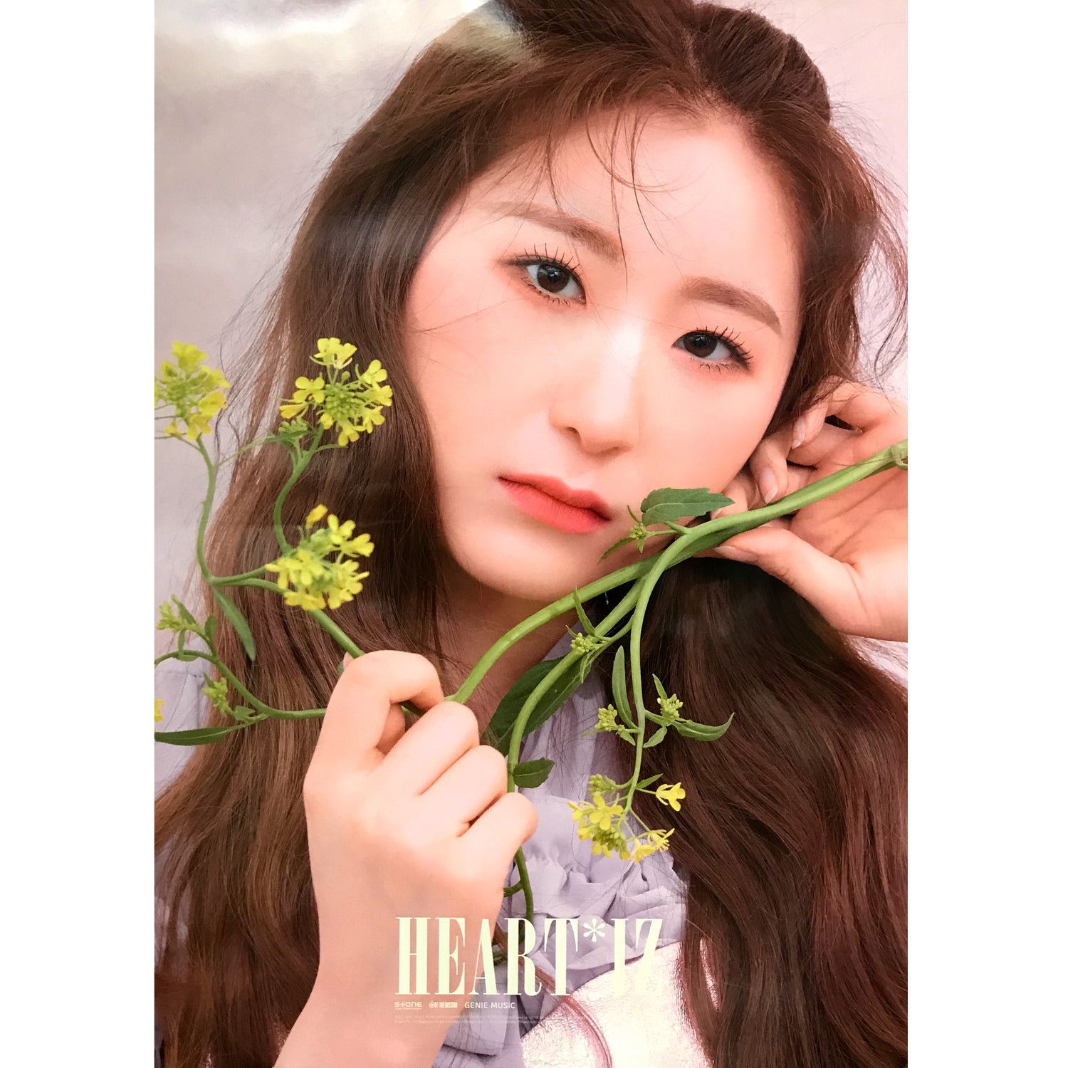 아이즈원 | IZ*ONE | 2ND MINI ALBUM [ HEART*IZ ] | (LEE CHAEYEON VER.) POSTER ONLY