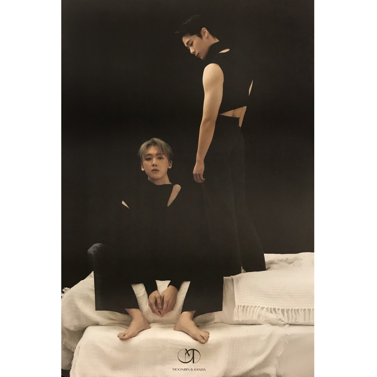 문빈 & 산하 | MOONBIN & SANHA | 1ST MINI ALBUM [ IN-OUT ] | (FADE OUT VER.) POSTER ONLY