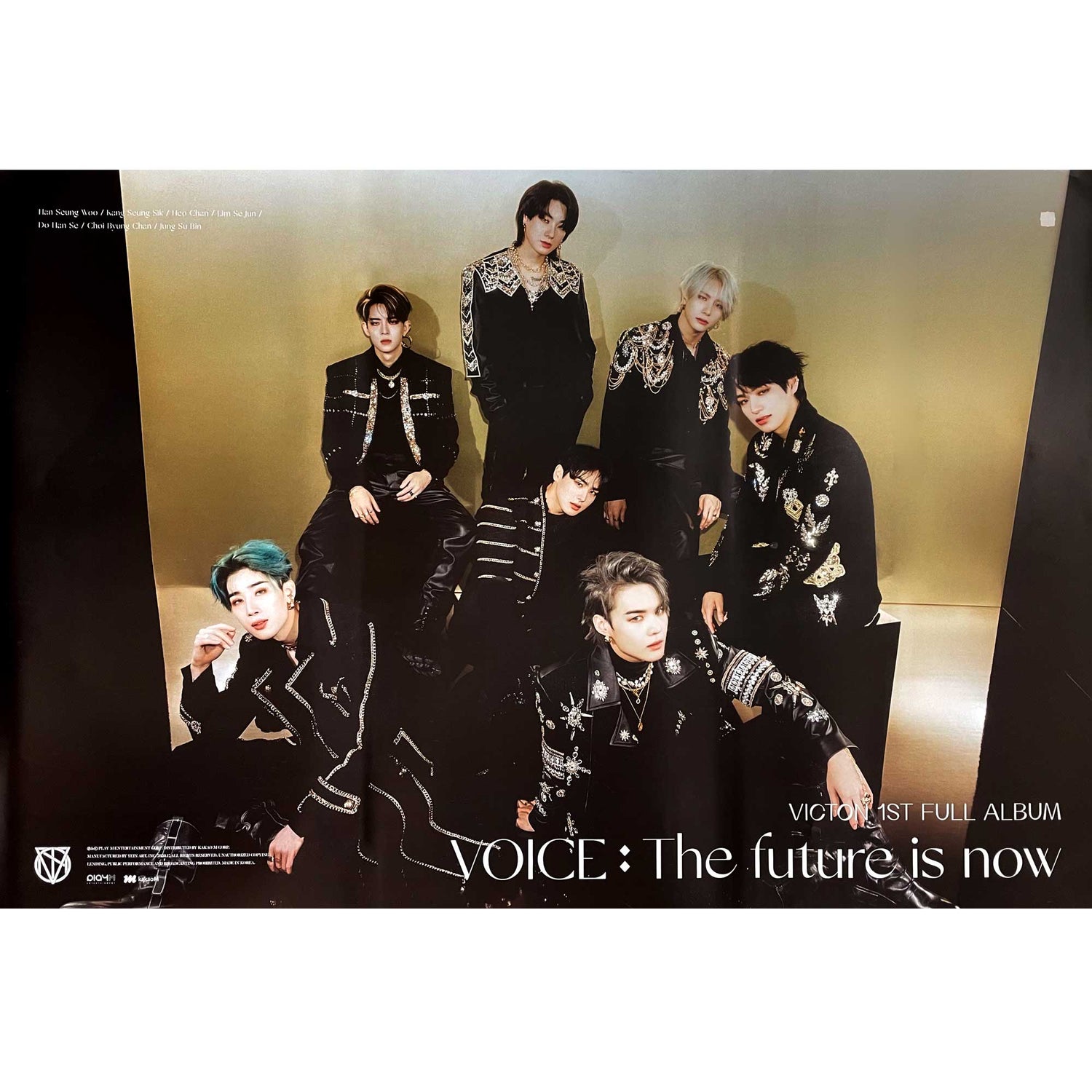 빅톤 | VICTON | 1ST ALBUM [ VOICE: THE FUTURE IS NOW ] | (A VER.) POSTER ONLY