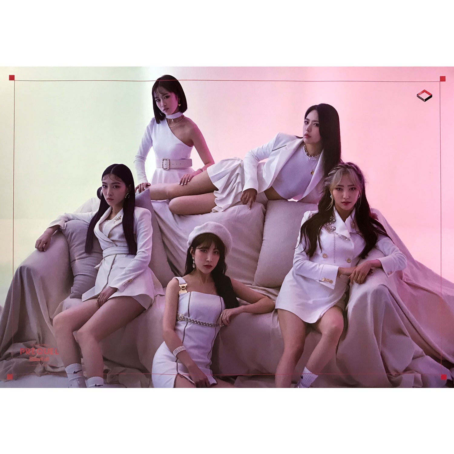 레드스퀘어 | REDSQUARE | 1ST SINGLE ALBUM [ PREQUEL ] | (WHITE VER.) POSTER ONLY