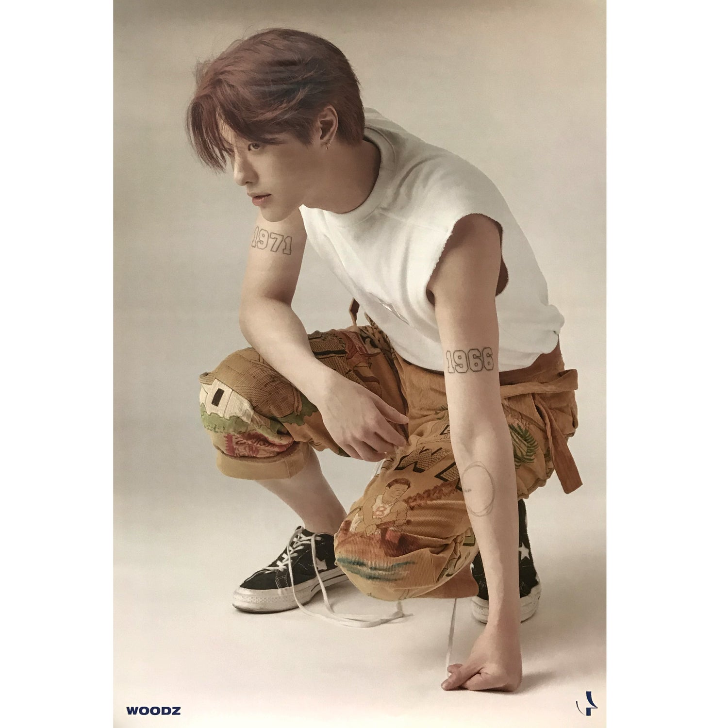 우즈 | WOODZ | 1ST MINI ALBUM [ EQUAL ] | (EARTH VER.) POSTER ONLY