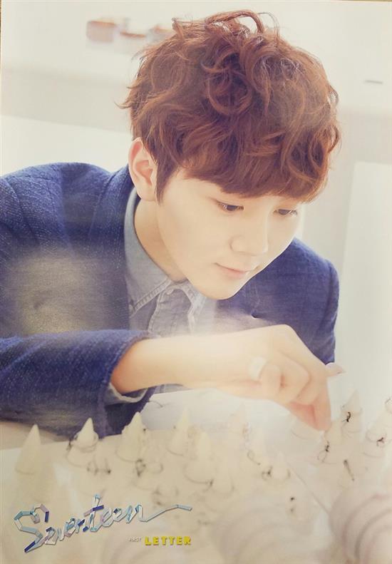 MUSIC PLAZA Poster 세븐틴 승관 | SEVENTEEN<br/>POSTER ONLY<br/>SEUNGKWAN