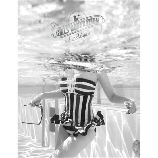 MUSIC PLAZA Photo Book Girls' Generation | 소녀시대 | in Las Vegas Photobook 290P + DVD + MD(코스터) +Poster