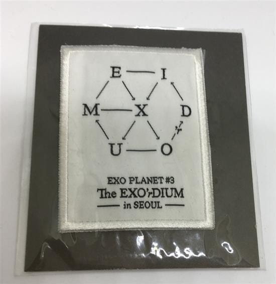 MUSIC PLAZA Goods EXO</strong><br/>EMBLEM CONCERT VER.<br/>EXO PLANET 