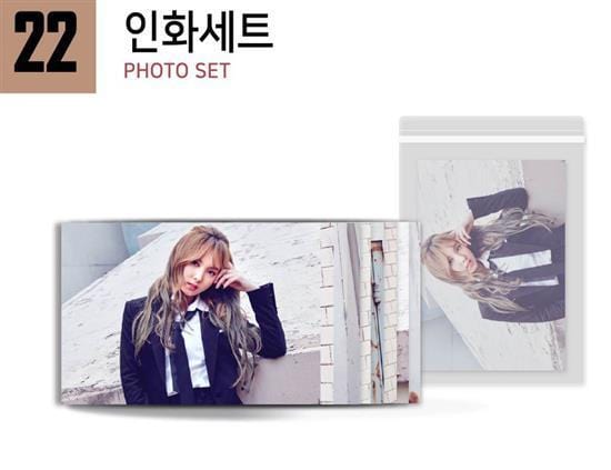 MUSIC PLAZA Goods Twice | 트와이스 | ONCE BEGINS OFFICIAL MD PHOTO SET