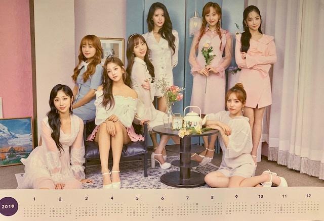 MUSIC PLAZA Poster Lovelyz | 러블리즈 | 2019 Season's Greetings Calendar POSTER