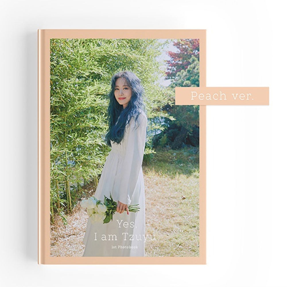 쯔위 | TZUYU 1ST PHOTOBOOK [ YES, I AM TZUYU ] - Music Plaza