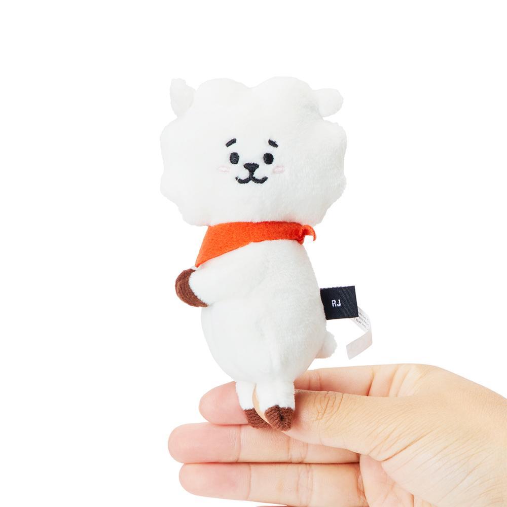MUSIC PLAZA Goods RJ BT21 OFFICIAL GOODS [ PLUSH MAGNET ] * BTS